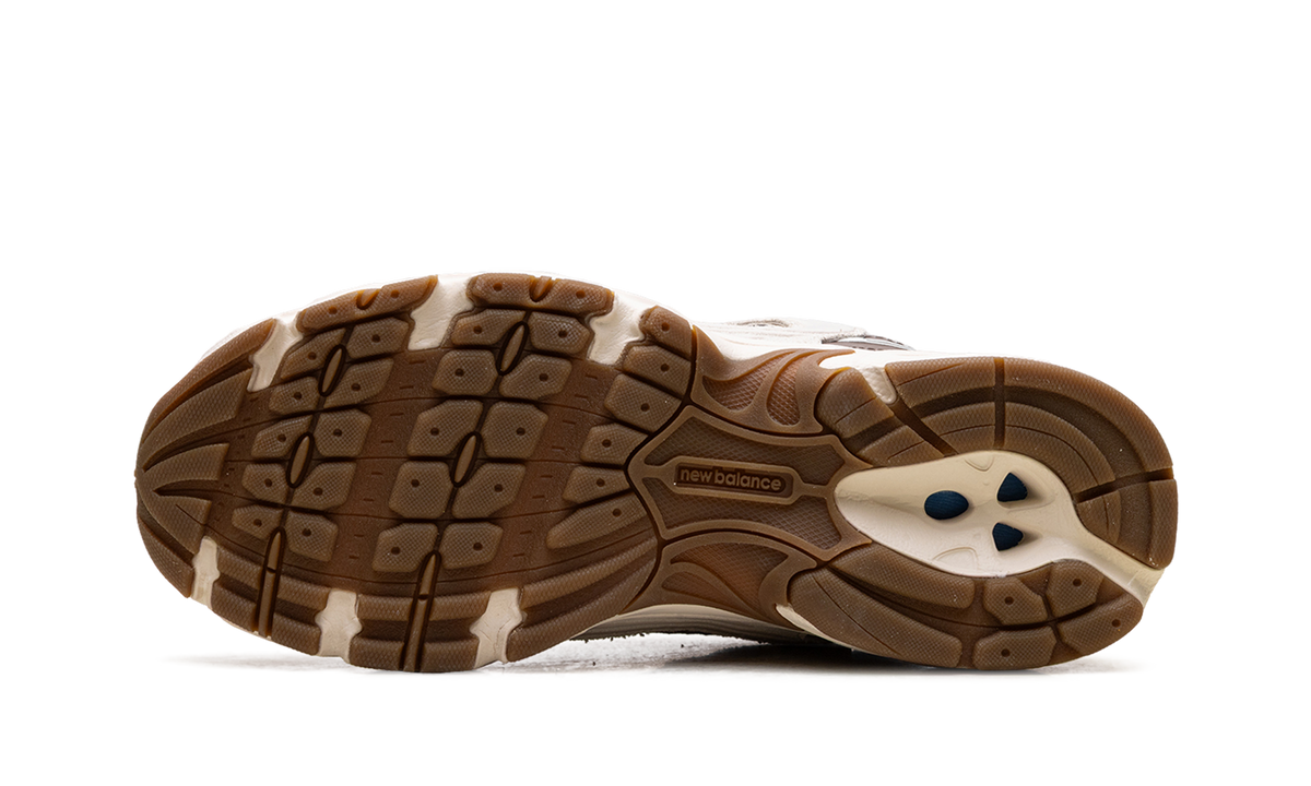 Overkicks - New Balance 530 Bisque Earth Shadow Gum (U530SUA) - vista superior