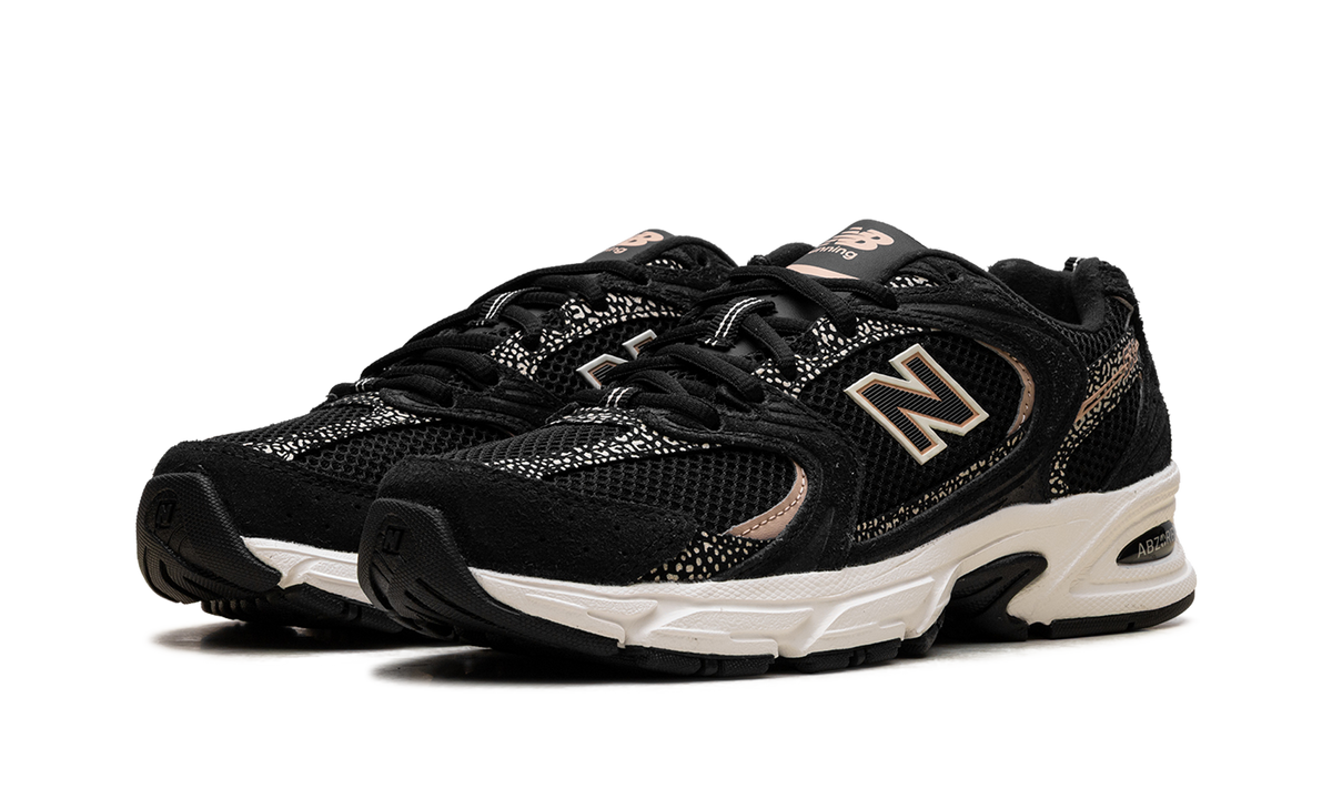 Overkicks - New Balance 530 Black Flat Taupe (U530CRB) - vista trasera