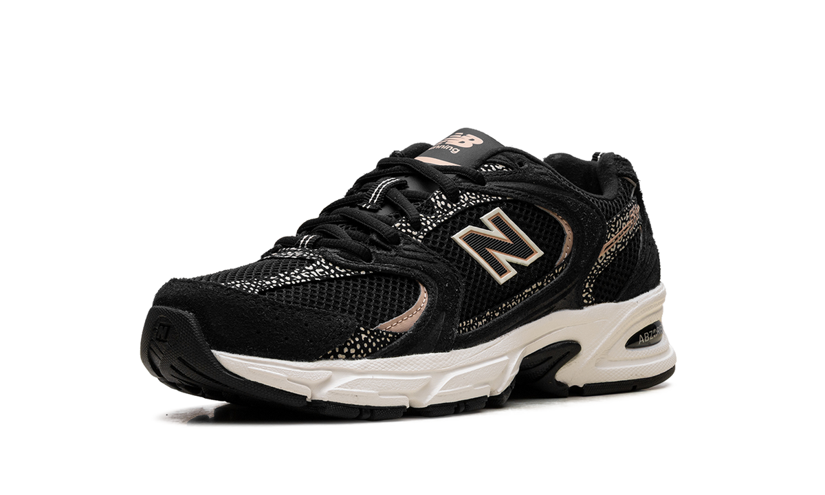 Overkicks - New Balance 530 Black Flat Taupe (U530CRB) - detalle suela