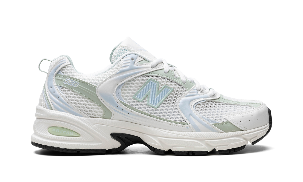 Overkicks - New Balance 530 Cosmic Jade Green (MR530ZO) - detalle talón