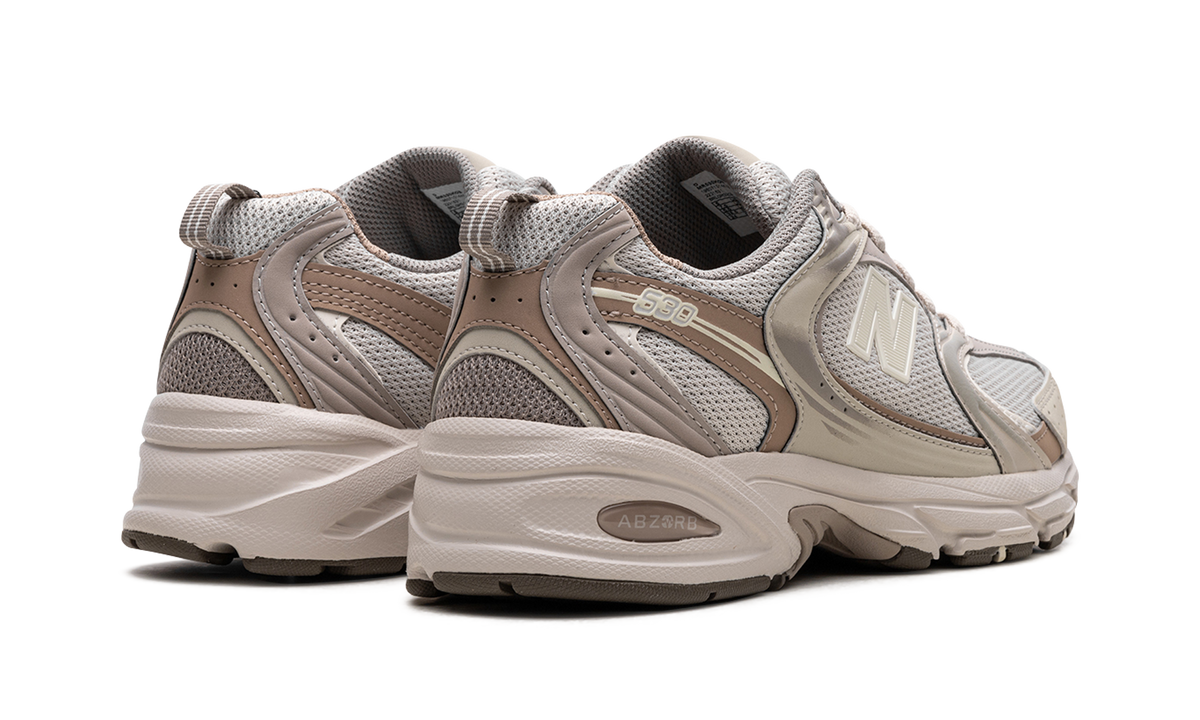 Overkicks - New Balance 530 Cream Beige (MR530KOB) - par completo