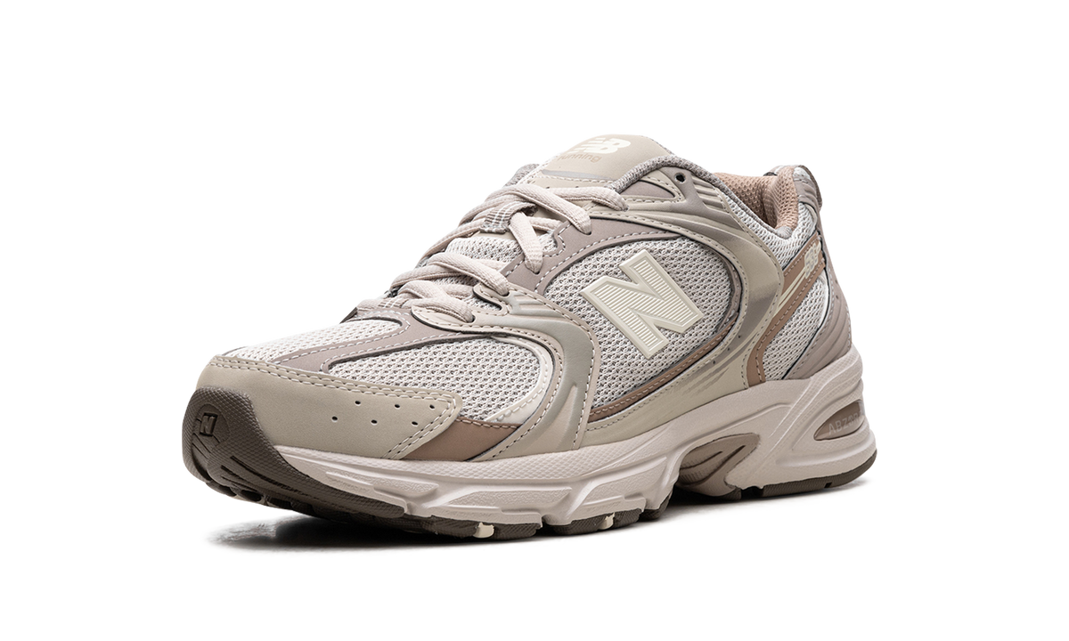Overkicks - New Balance 530 Cream Beige (MR530KOB) - detalle suela