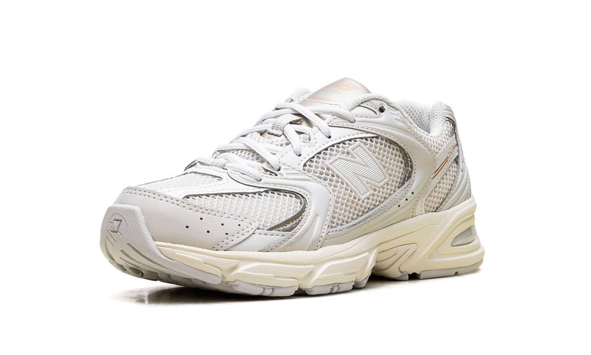 Overkicks - New Balance 530 Grey Beige (MR530FTA) - detalle suela