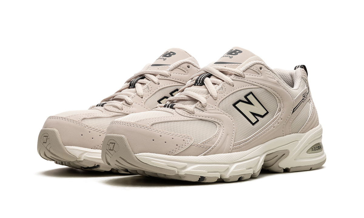 Overkicks - New Balance 530 Ivory (MR530SH) - vista trasera