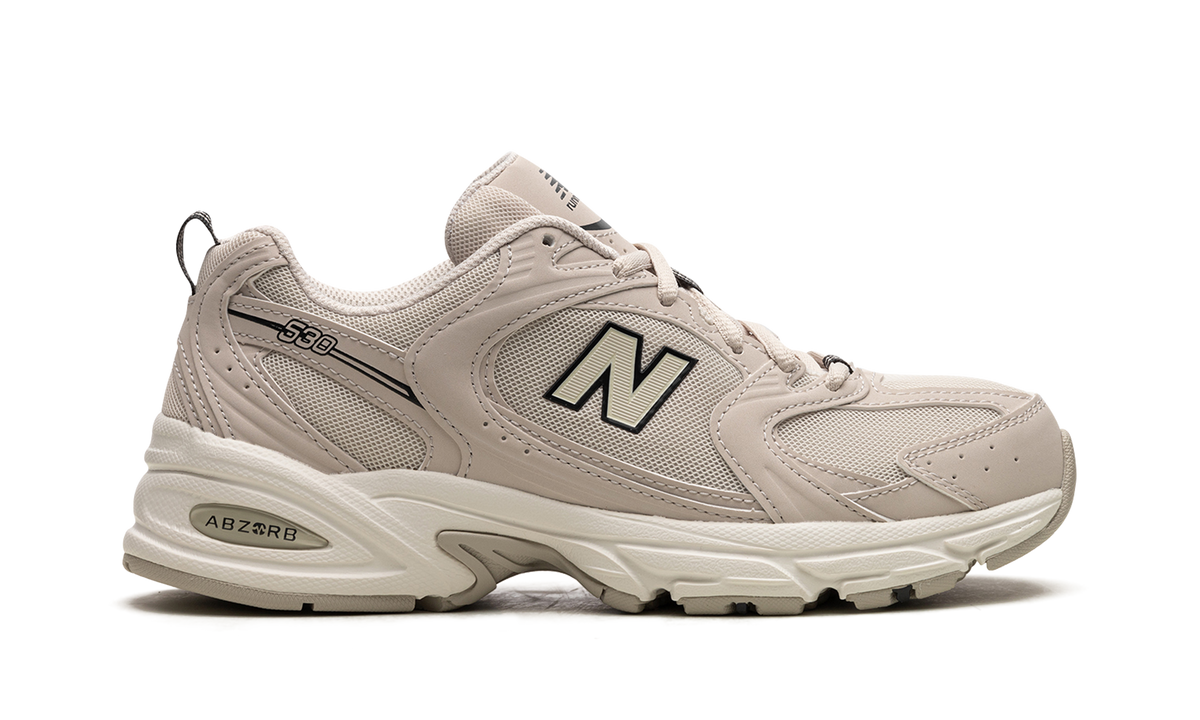 Overkicks - New Balance 530 Ivory (MR530SH) - detalle talón