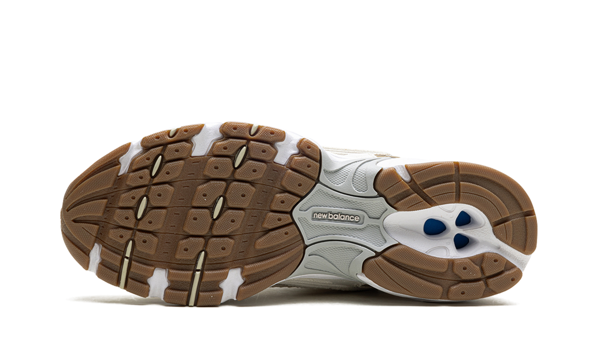 Overkicks - New Balance 530 Linen Stoneware (MR530GB) - vista superior