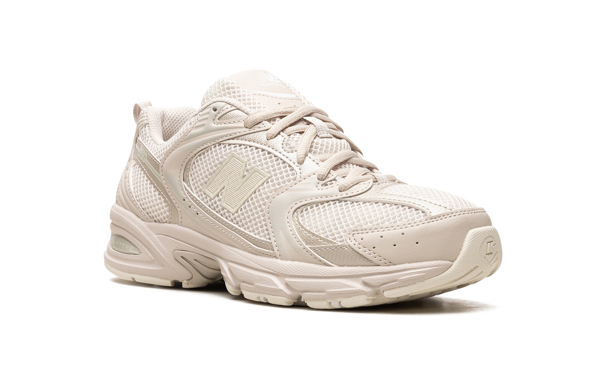 Overkicks - New Balance 530 Moonbeam (MR530AA1) - detalle lateral interior
