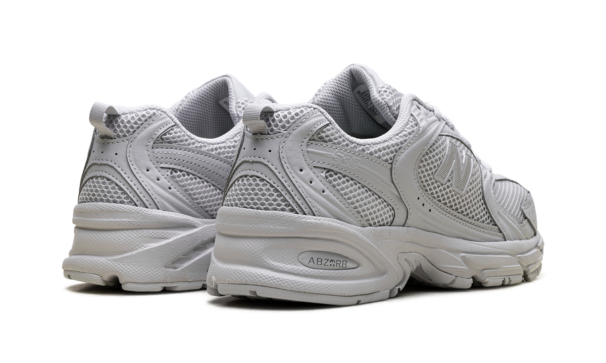 Overkicks - New Balance 530 Pearl Grey (U530TBA) - par completo