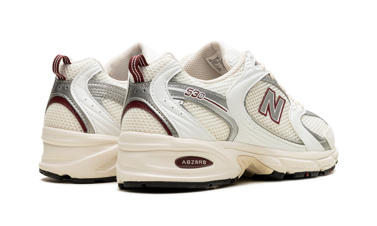 Overkicks - New Balance 530 Sea Salt Mercury Red (MR530SZ) - par completo