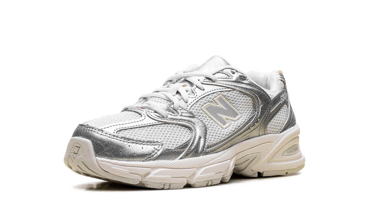 Overkicks - New Balance 530 Silver Metalic Reflection (U5303IR) - detalle suela