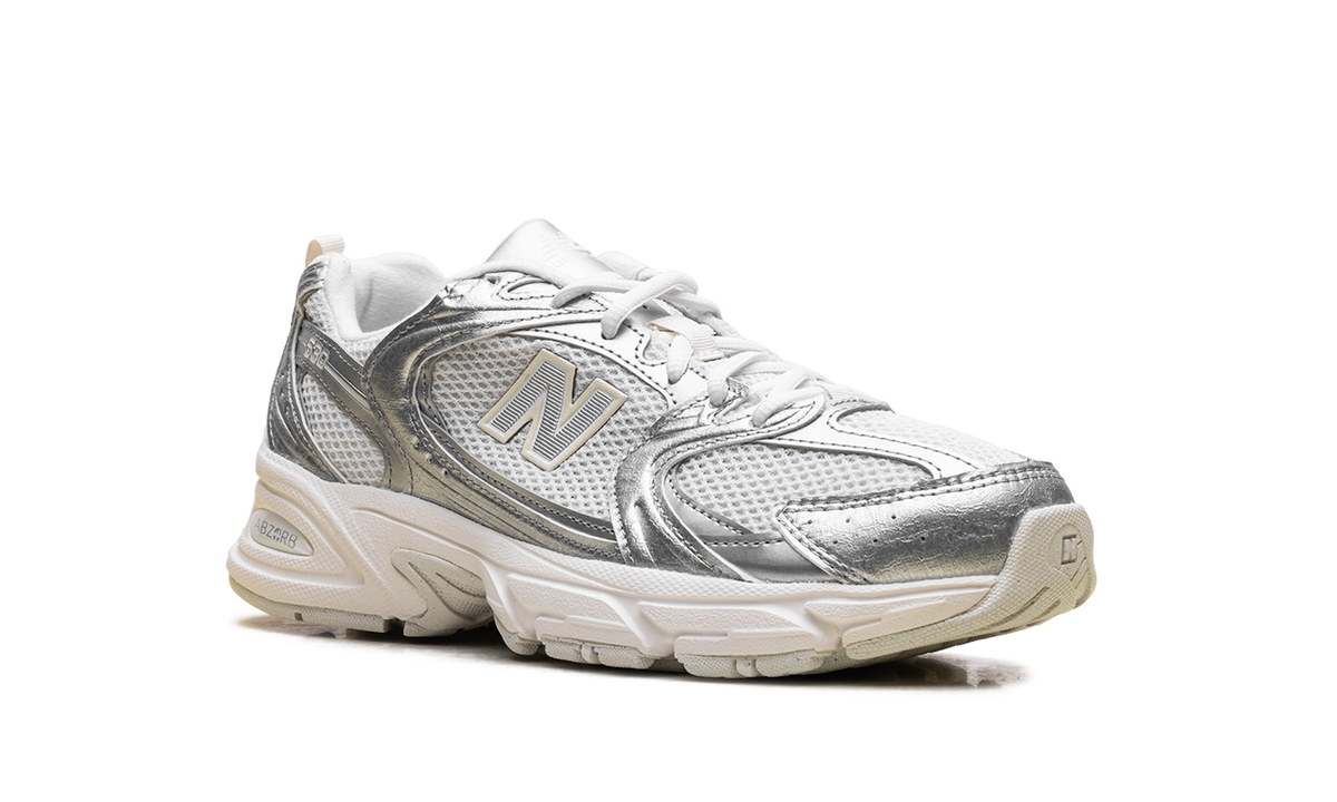 Overkicks - New Balance 530 Silver Metalic Reflection (U5303IR) - detalle lateral interior