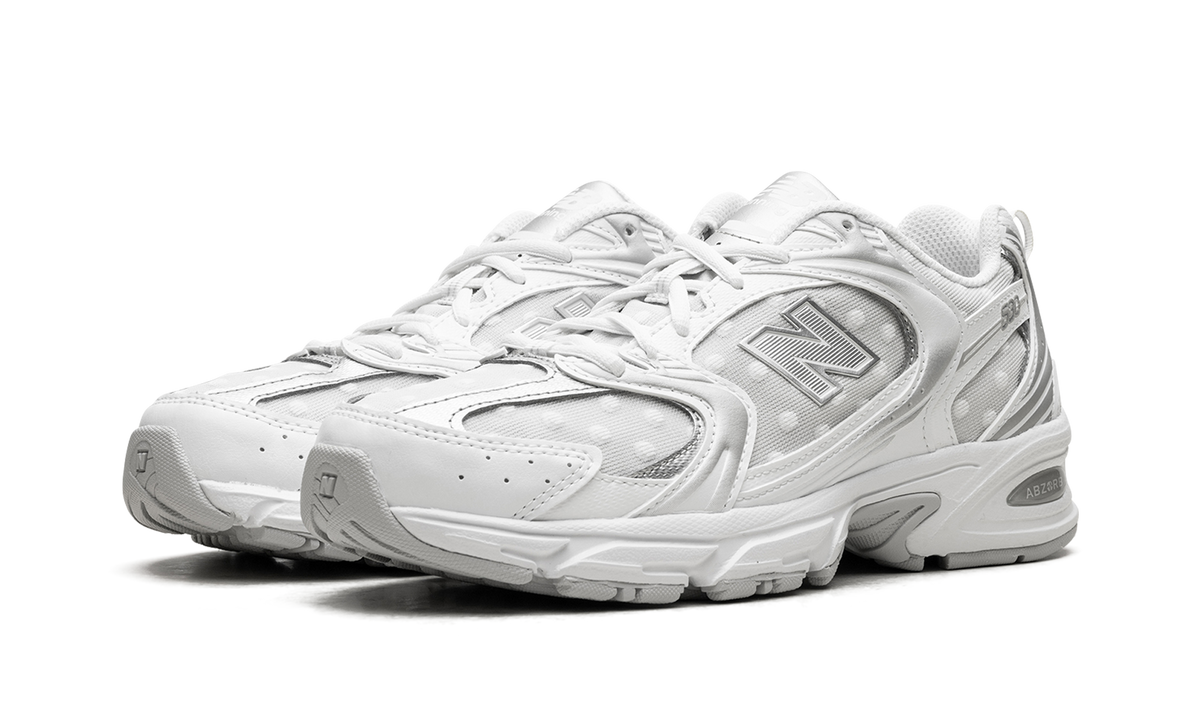 Overkicks - New Balance 530 Silver Metallic Polka Dots (U530HFW) - vista trasera