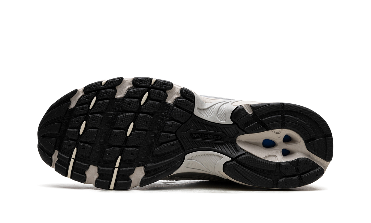 Overkicks - New Balance 530 Steel Grey (MR530KA) - vista superior