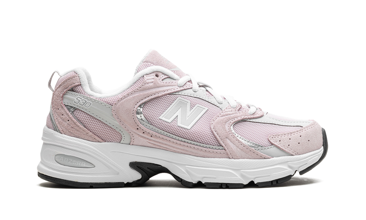 Overkicks - New Balance 530 Stone Pink (MR530CF) - detalle talón