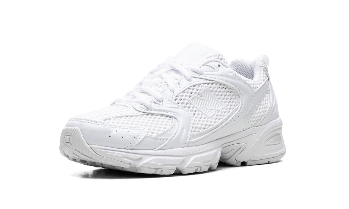 Overkicks - New Balance 530 Triple White (MR530PA) - vista superior