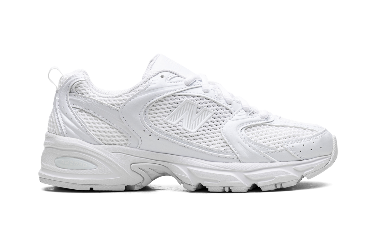 Overkicks - New Balance 530 Triple White (MR530PA) - detalle lateral interior