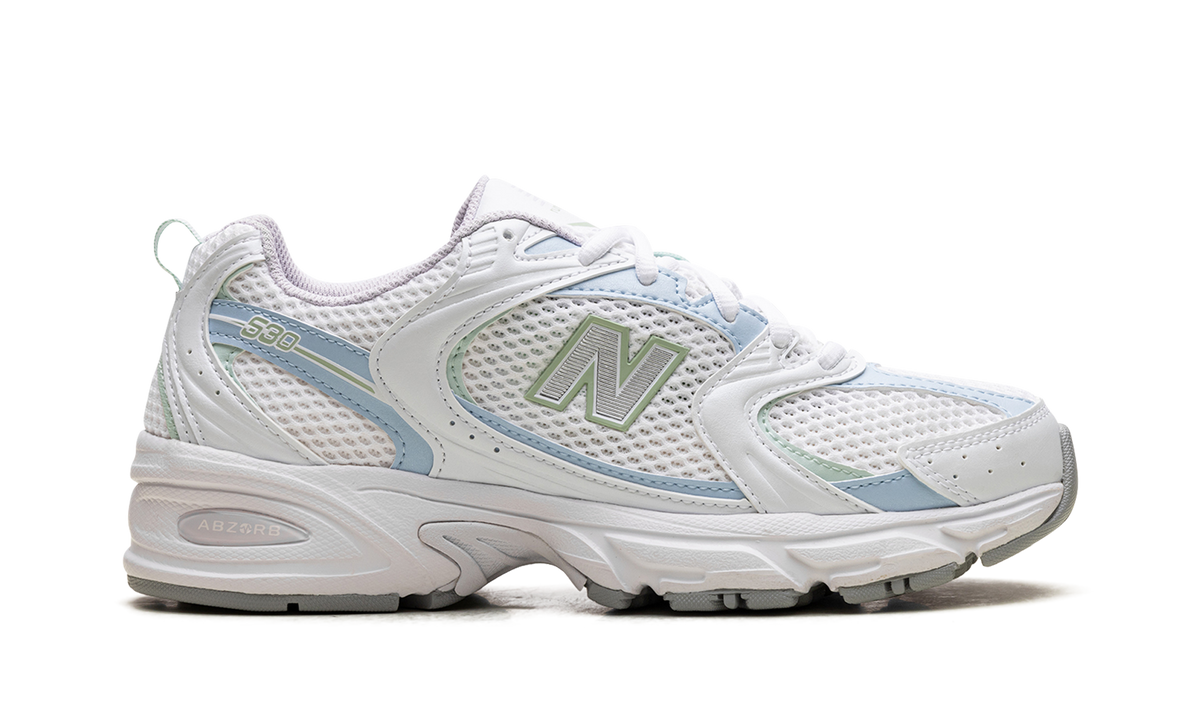 Overkicks - New Balance 530 White Light Chrome Blue Clay Ash (MR530PC) - detalle talón