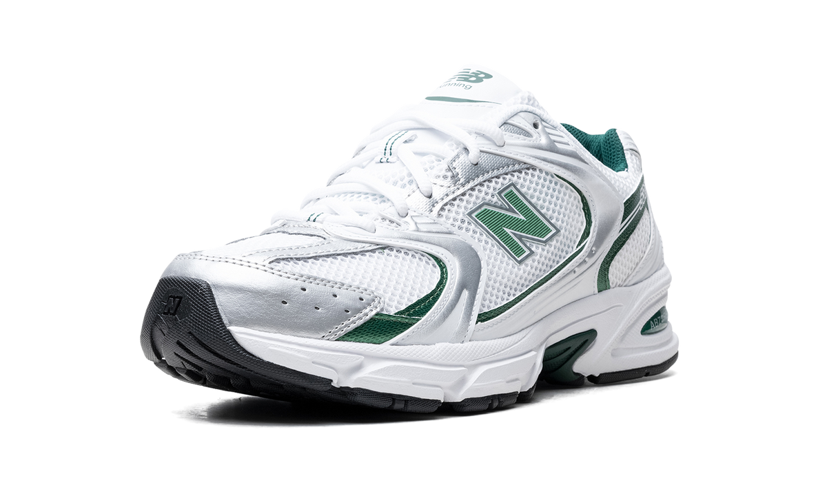 Overkicks - New Balance 530 White Nightwatch Green (MR530ENG) - detalle suela
