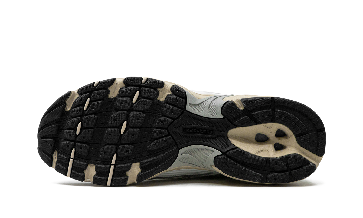 Overkicks - New Balance 530 White Palm Leaf (MR530EC) - vista superior
