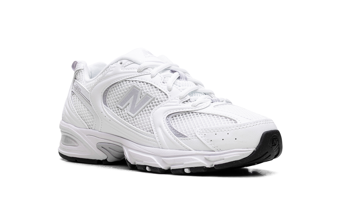 Overkicks - New Balance 530 White Pearl Grey (U530CSE) - detalle lateral interior