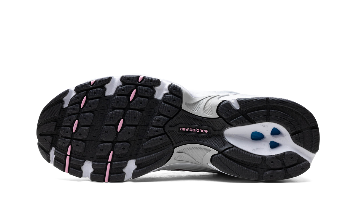 Overkicks - New Balance 530 White Pink Sugar (MR530PK) - vista superior