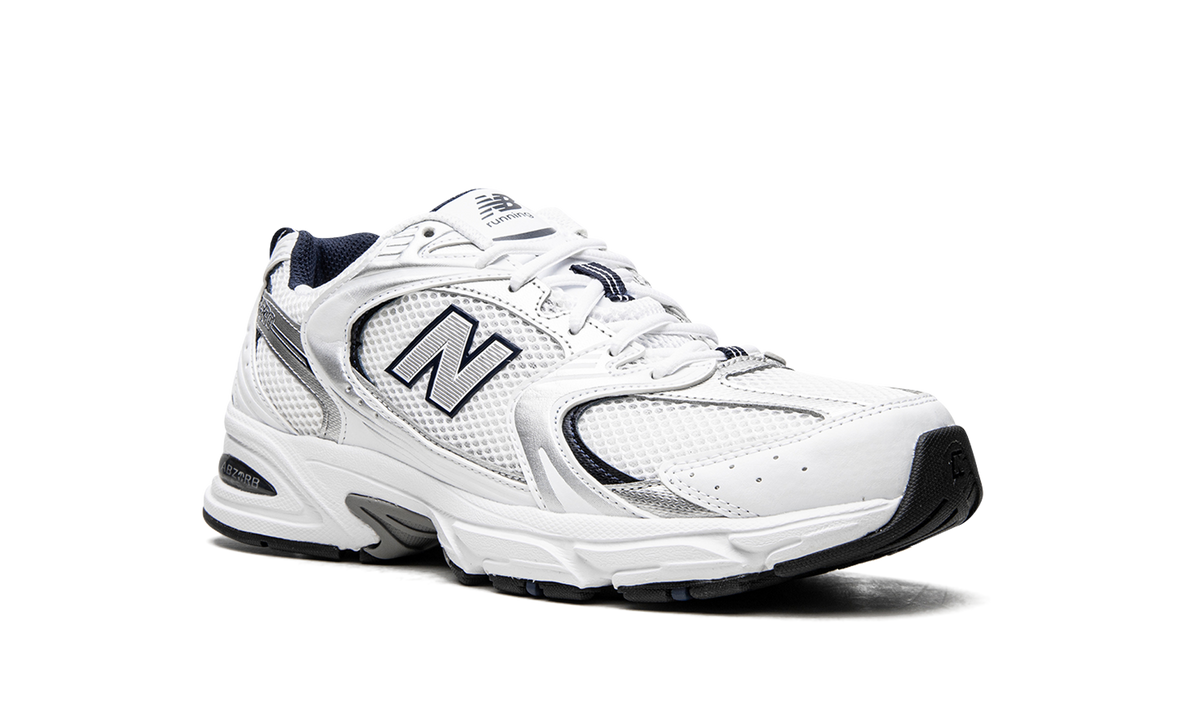Overkicks - New Balance 530 White Silver Navy (MR530SG) - detalle