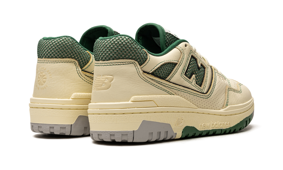 Overkicks - New Balance 550 Aime Leon Dore Masaryk Community Gym Green (BB550AY1) - par completo