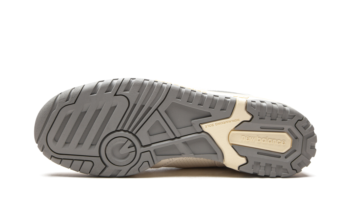 Overkicks - New Balance 550 Aime Leon Dore White Grey (BB550ALE) - vista superior