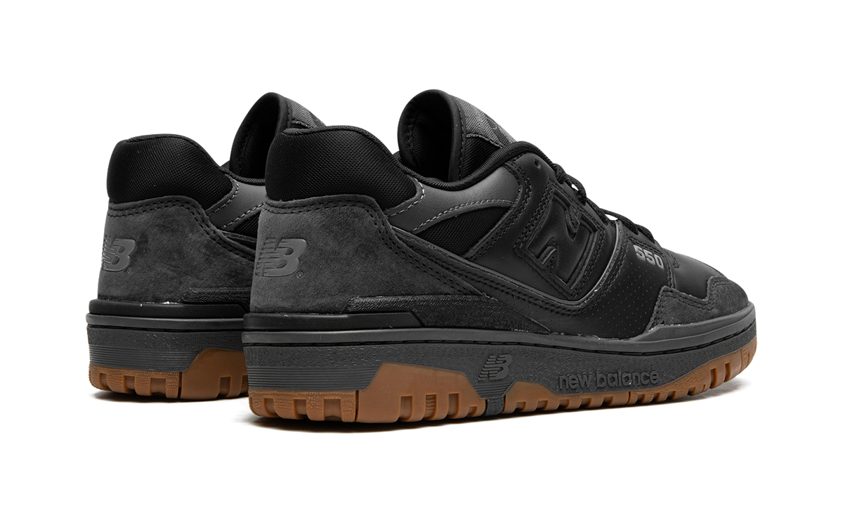 Overkicks - New Balance 550 Black Gum White (BB550BGU) - par completo