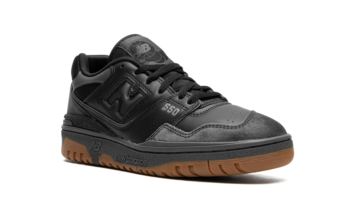 Overkicks - New Balance 550 Black Gum White (BB550BGU) - detalle lateral interior