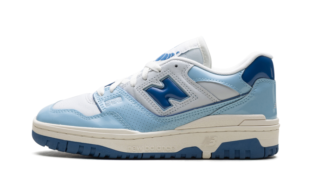 Overkicks - New Balance 550 Chrome Blue Patent (BB550YKE) - vista lateral