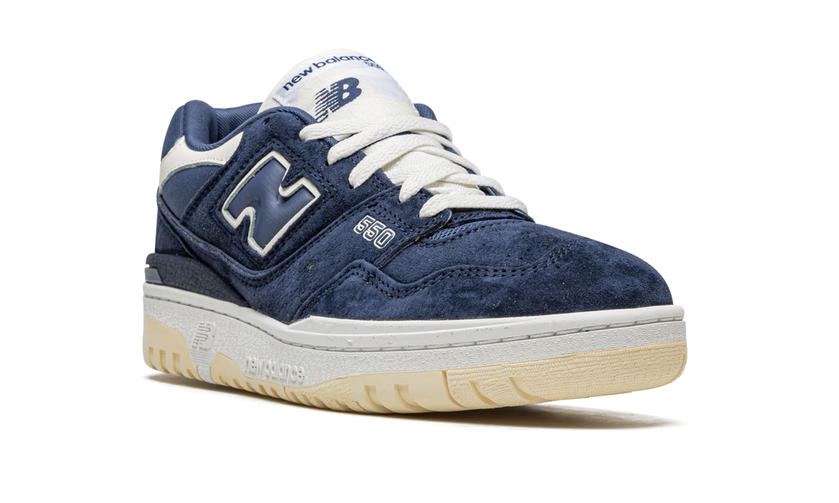 Overkicks - New Balance 550 Natural Indigo Suede (BB550SLA) - detalle lateral interior