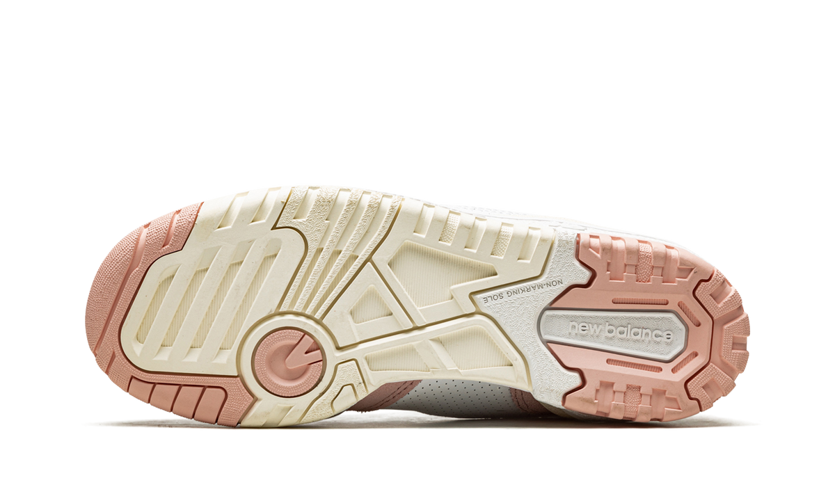 Overkicks - New Balance 550 Pink Sand Sea Salt (Womens) (BBW550CD) - vista superior