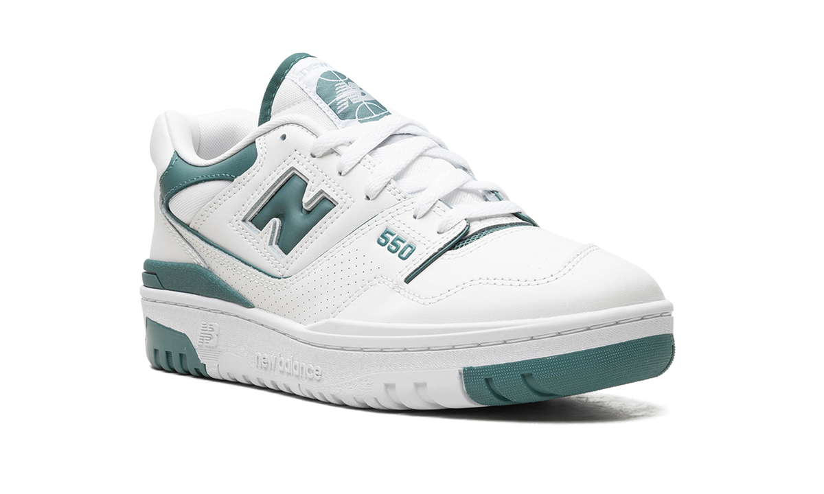Overkicks - New Balance 550 Reflection New Spruce (Womens) (BBW550BI) - detalle lateral interior