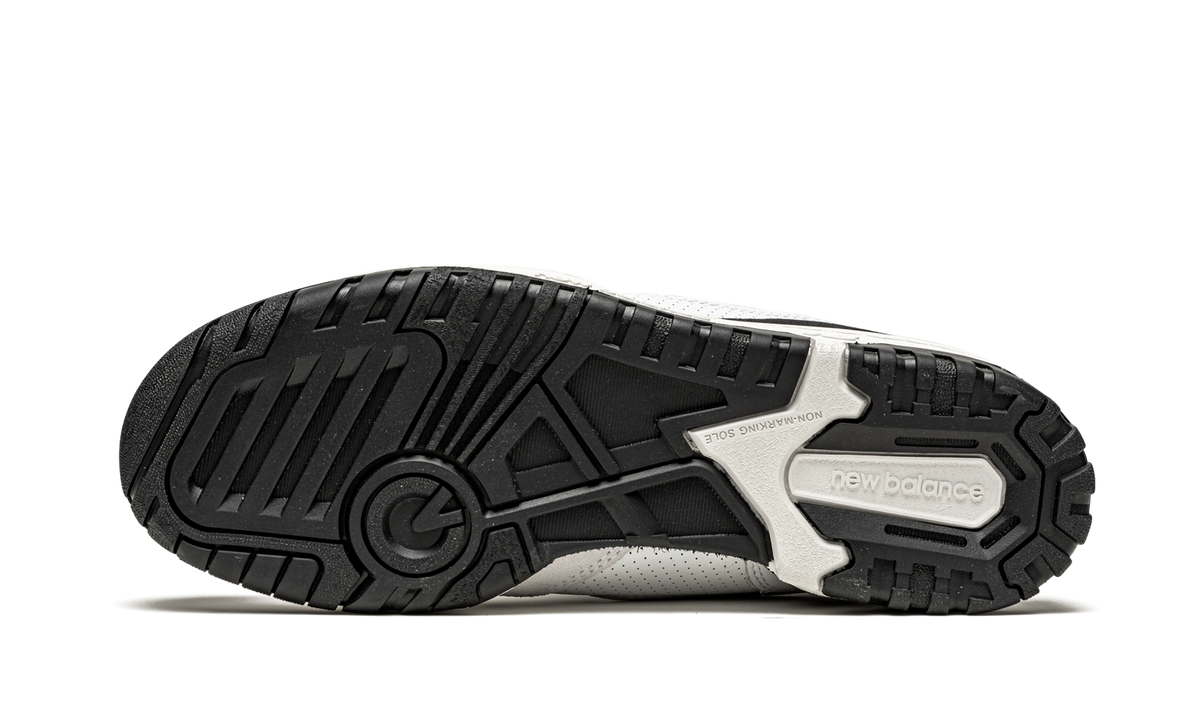 Overkicks - New Balance 550 Sea Salt Black (BB550LM1) - vista superior