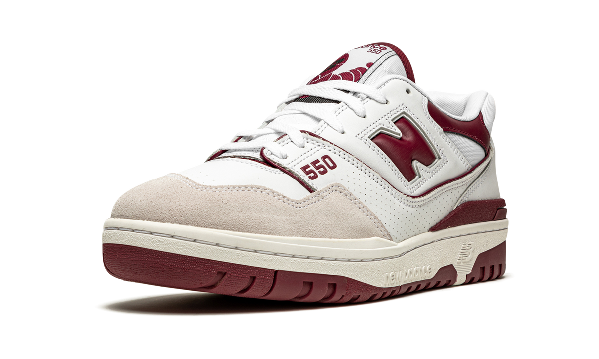 Overkicks - New Balance 550 Sea Salt Burgundy (BB550LI1) - detalle suela
