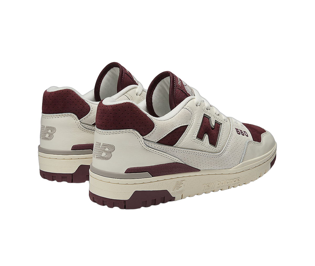 Overkicks - New Balance 550 Sea Salt Classic Crimson (BB550LEZ) - par completo