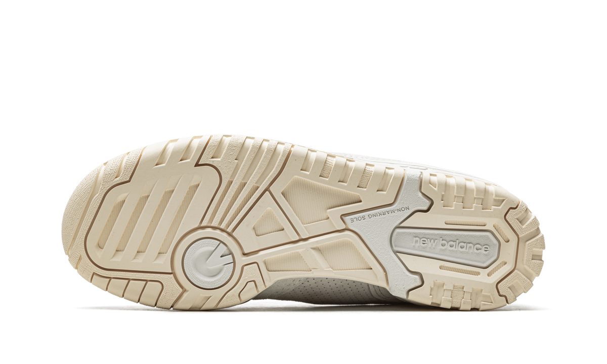 Overkicks - New Balance 550 Sea Salt Macadamia Nut (Womens) (BBW550PA) - vista superior