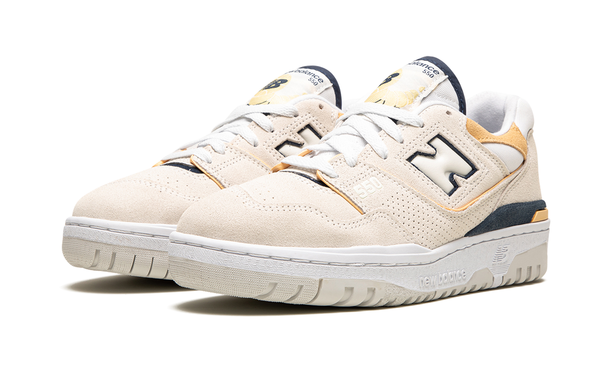 Overkicks - New Balance 550 Sea Salt Navy Raw Sugar (Womens) (BBW550AB) - vista trasera