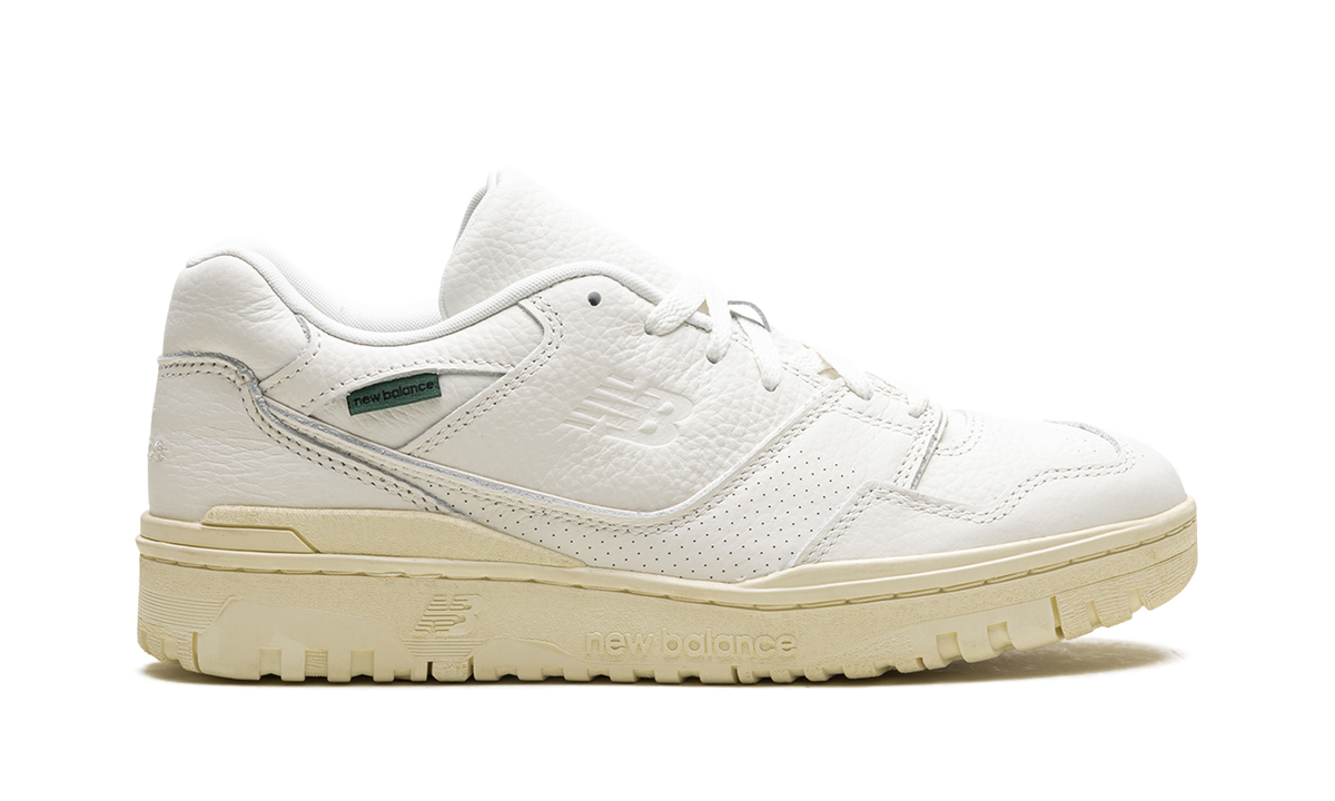 Overkicks - New Balance 550 Sea Salt Nightwatch Green (BB550PWT) - detalle talón