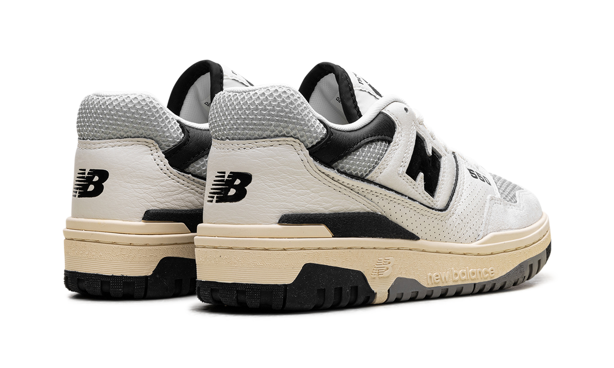 Overkicks - New Balance 550 Sea Salt Pack Black (BB550CPC) - par completo
