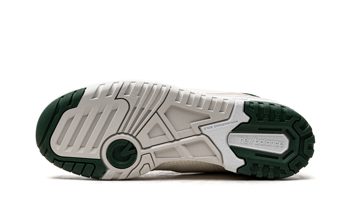 Overkicks - New Balance 550 Sea Salt Pine Green (BB550VTC) - vista superior