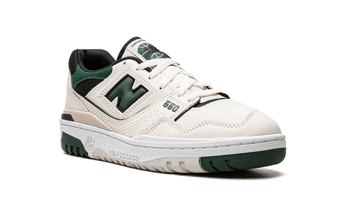 Overkicks - New Balance 550 Sea Salt Pine Green (BB550VTC) - detalle lateral interior