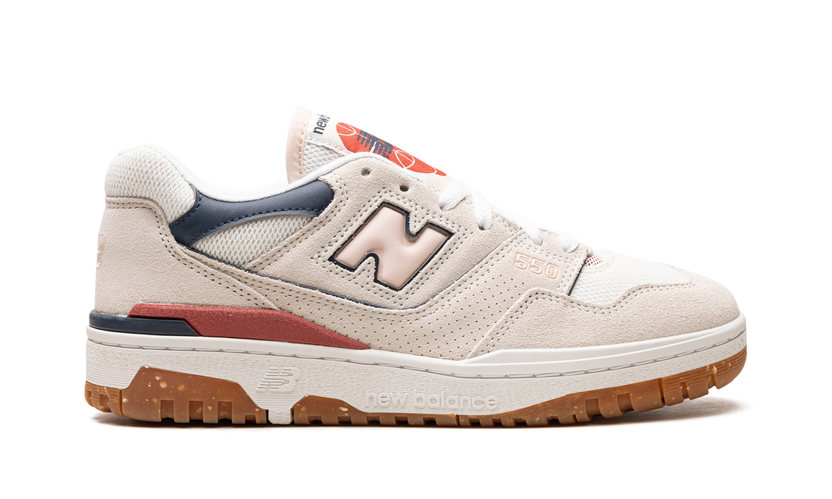 Overkicks - New Balance 550 Sea Salt Quartz Pink Astro Dust (Womens) (BBW550NP) - detalle talón