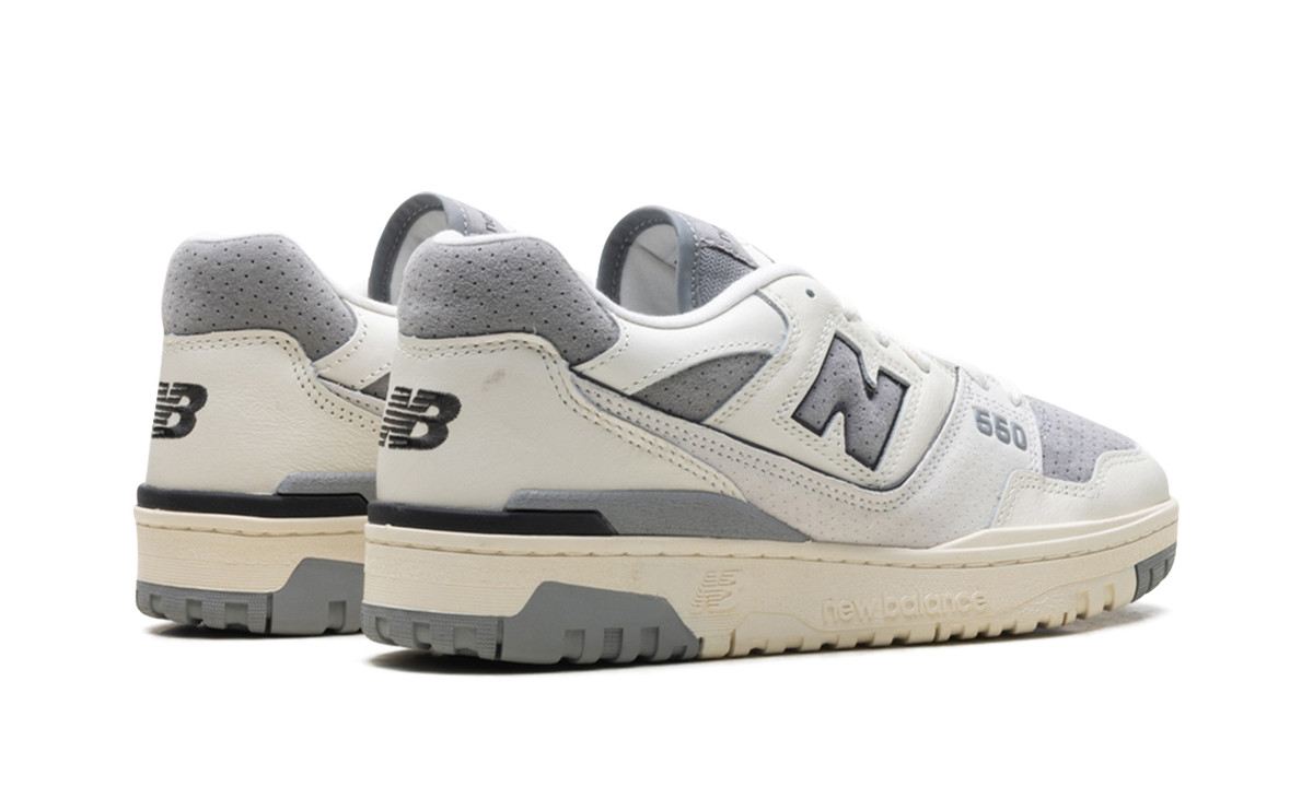 Overkicks - New Balance 550 Sea Salt Slate Grey (BB550LEM) - par completo