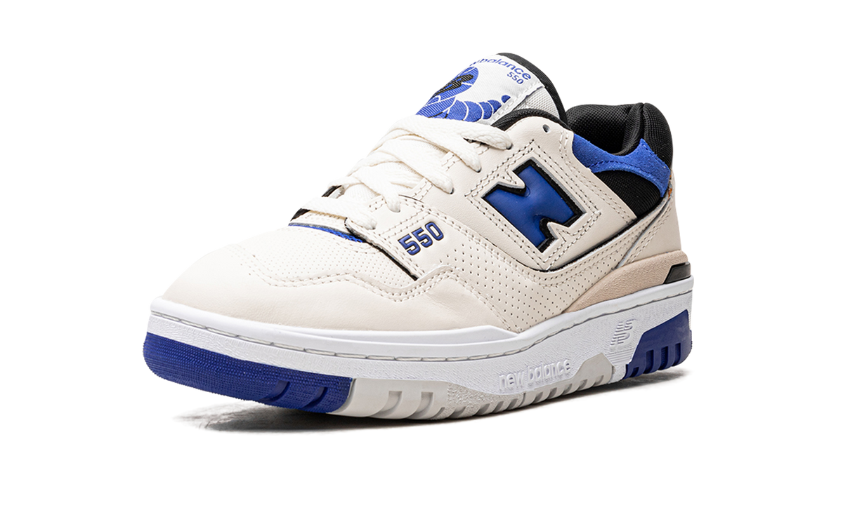 Overkicks - New Balance 550 Sea Salt Team Royal (BB550VTA) - detalle suela