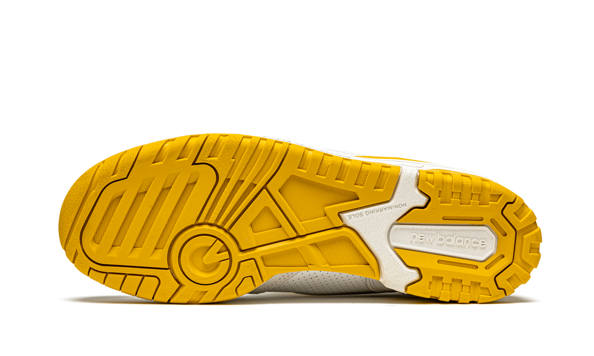 Overkicks - New Balance 550 Sea Salt Varsity Gold (BB550LA1) - vista superior