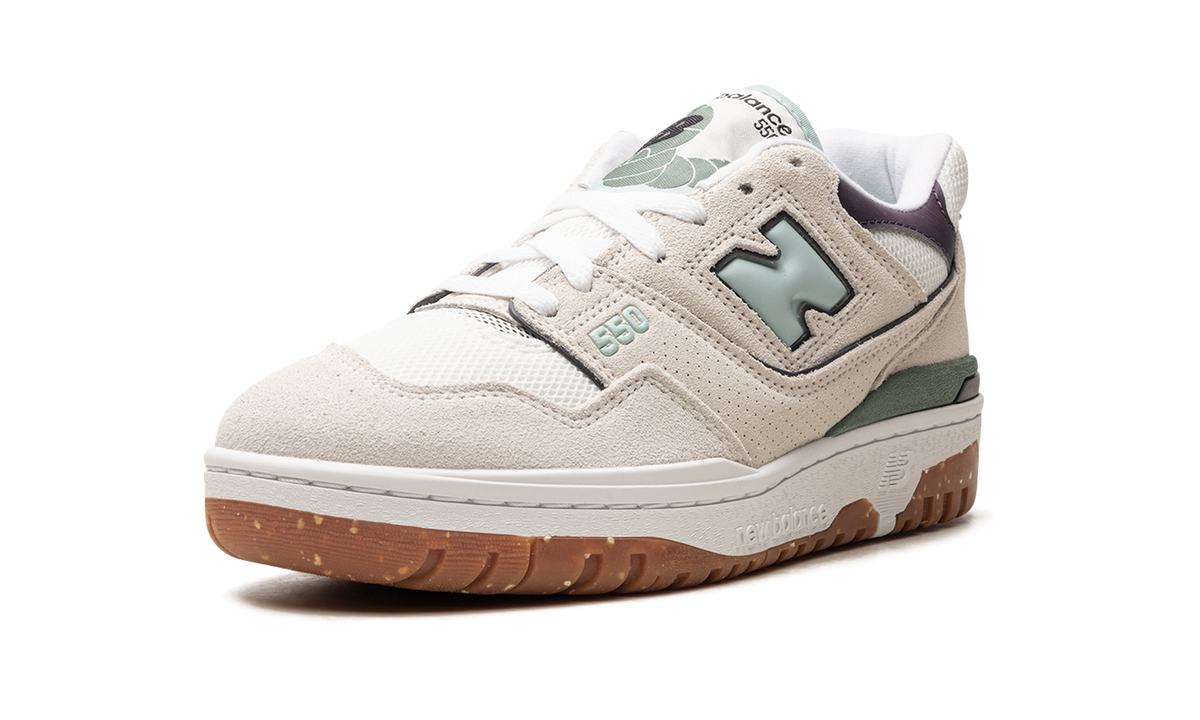 Overkicks - New Balance 550 Sea Salt White Fog (Womens) (BBW550NB) - detalle suela
