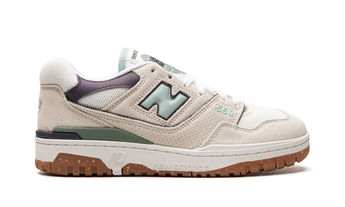 Overkicks - New Balance 550 Sea Salt White Fog (Womens) (BBW550NB) - detalle talón