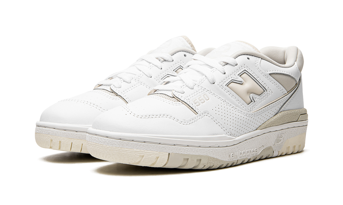 Overkicks - New Balance 550 Silver Birch (Womens) (BBW550WS) - vista trasera